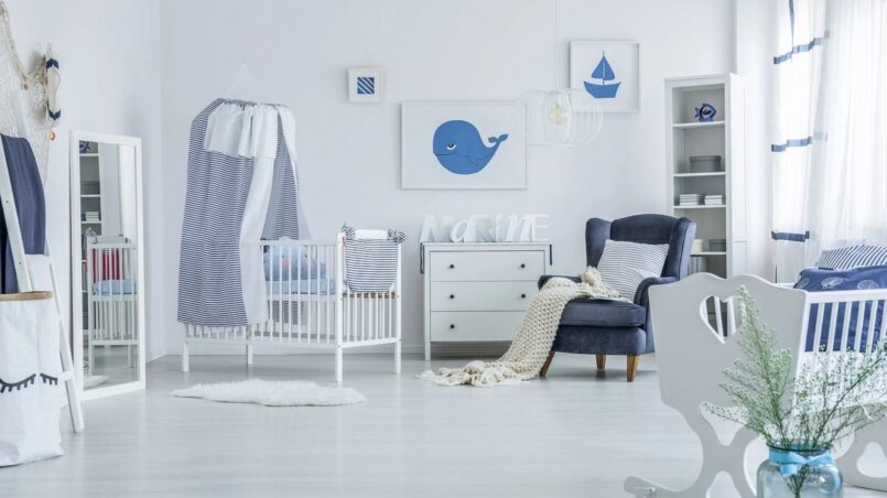 baby room and products that demonstrate an article about baby registry items